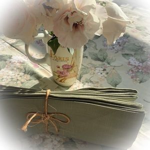 Avon Sage Green DINNER Napkins
